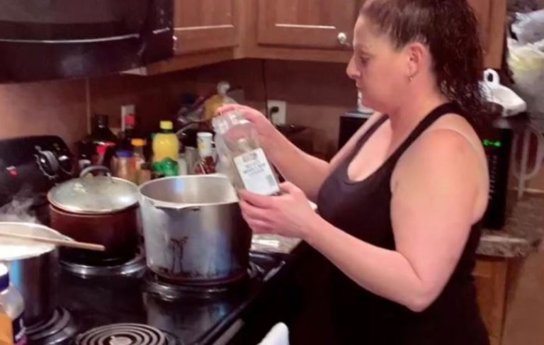 Несподівана пропозиція чоловіка поставила Жанну в rлухий кут: або вони розбагатіють, або ро злучаться