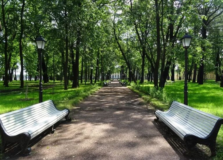 Коли я здогадалася, що мій хлопець чекає, поки я куплю квартиру, і тільки тоді він зробить мені пропозицію, вирішила дати його хороший урок