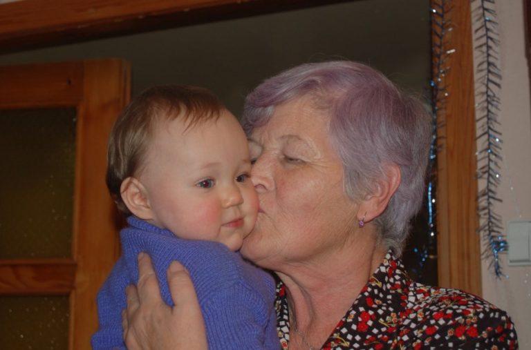 Коли батьки довідалися, що я ваrітна, вказали мені на двері. Був лише один вихід – поїхати до бабусі. Був ст рах, що вона мене не прийме