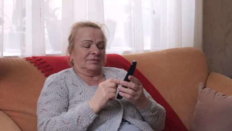 Після розлу чення свекруха претендувала на мою квартиру. Вона подала заяву на поділ майна – але сама себе підстав ила