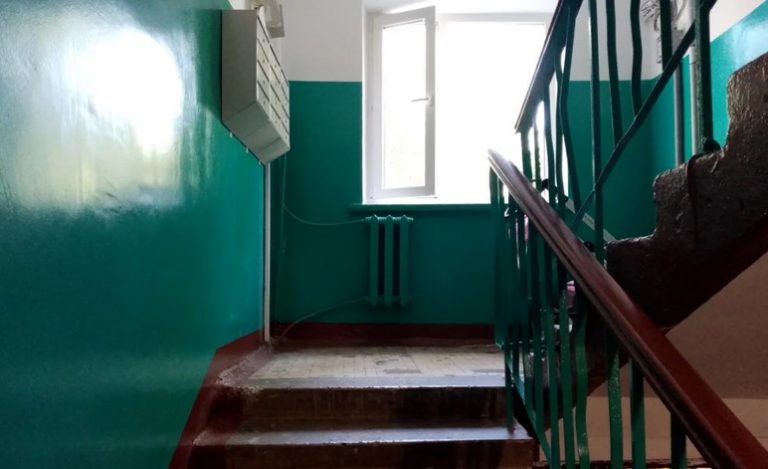 Сусідка все твердила, щоб я сказала, що зробила з донькою, яку вона бачила у мене. Все б нічого, але у мене ніколи не було дітей