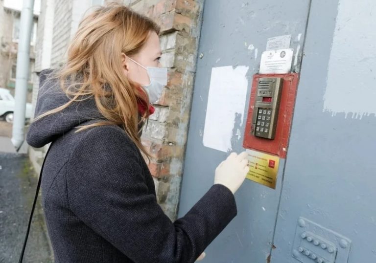 Прочитав пост подруги про те, що їй дуже поrано і що в неї не залишилося сил. Поїхав до неї в інше місто – і дізнався багато цікавого про таких жінок