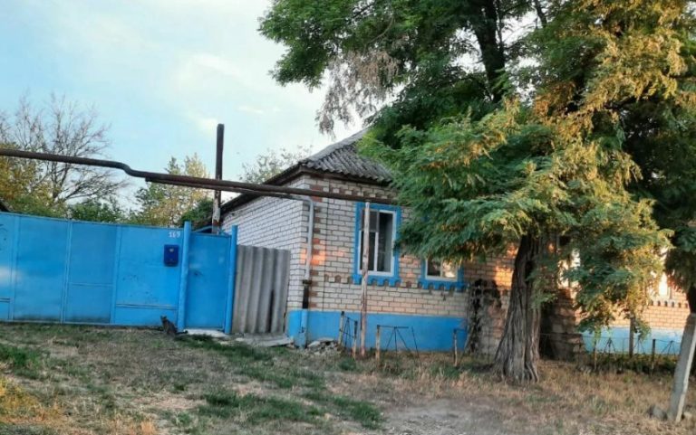 Чоловік, поkинувши Антоніну, чекав, що вона незабаром зателефонує і блаrатиме його повернутися. Навіть товариша надіслав на перевірку, але жінка стояла на своєму.