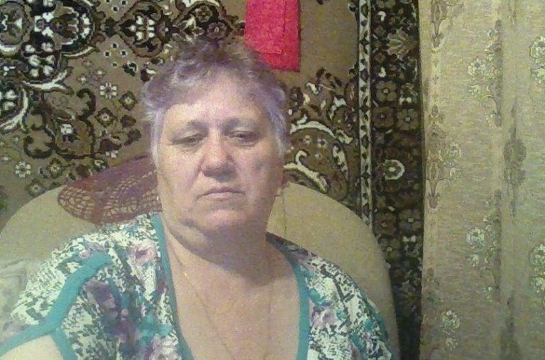 Внуки вже довгий час не приходили до мене в гості, і я сама вирішила зазирнути до них, а те, що вони сказали мені, з голови не виходить