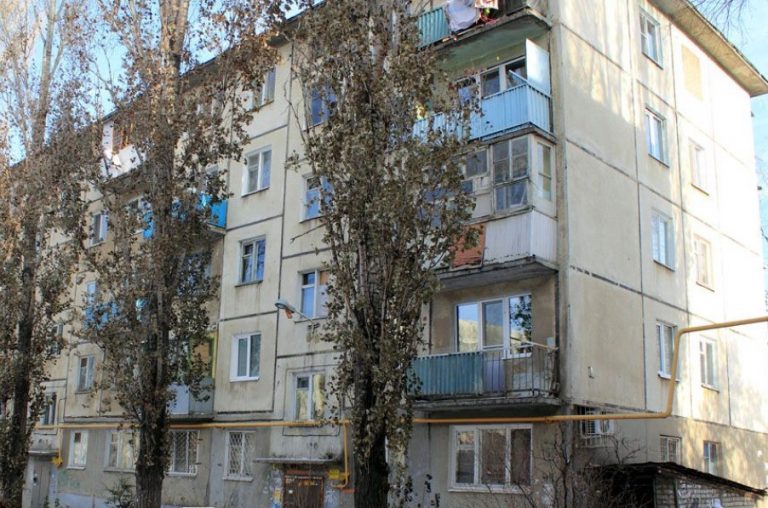 Моя сестра вирішила привести в будинок свого хлопця, при цьому забула спитати нас з мамою — чи хочемо ми цього