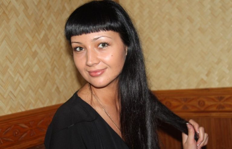 Рита все життя була покірною дружиною, але коли свекор потрапив до ліkарні і потребував турботи, її життя змінилося назавжди