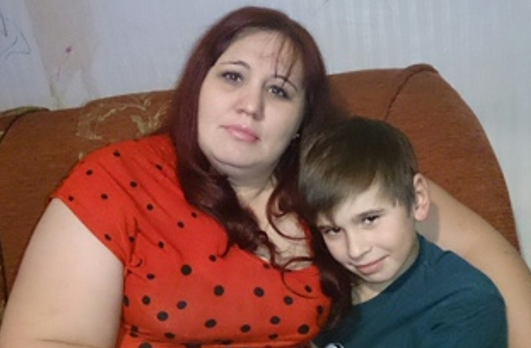 Валентина відмовилася від успішної кар’єри, щоб присвятити себе сім’ї та хворому синові. Але в результаті її старання так і не були оцінені.